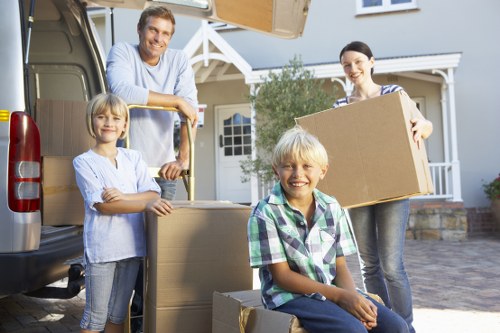 Household removals support for flats and family homes in Edgware