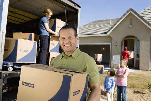 Packing and furniture moving service for Edgware homes