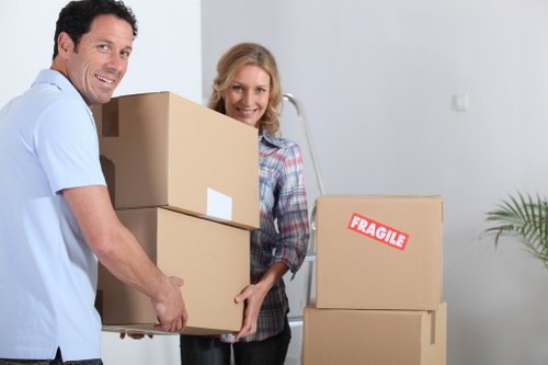 Commercial moving truck hire for businesses in Edgware