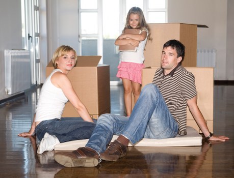 Packing and loading support for a house move